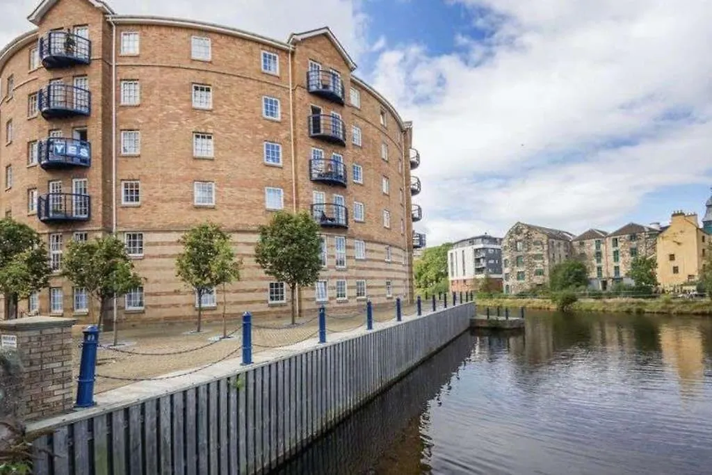 公寓 My Waterfront Apartment, Views Over Water Of Leith 爱丁堡